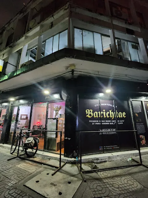 Phra Nakhon Bar & Gallery