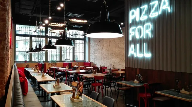 Pizza Hut Wrocław Rynek