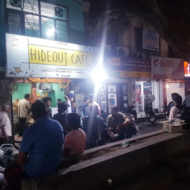 HIDEOUT Cafe