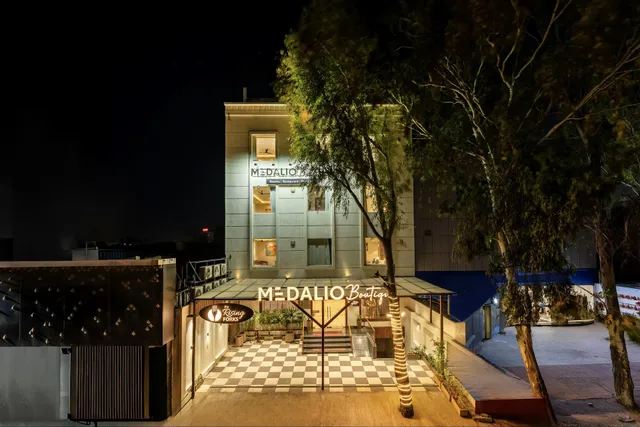 Medalio Boutique Chandigarh Zirakpur