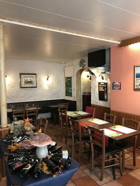 Dino's Italia Pizzeria