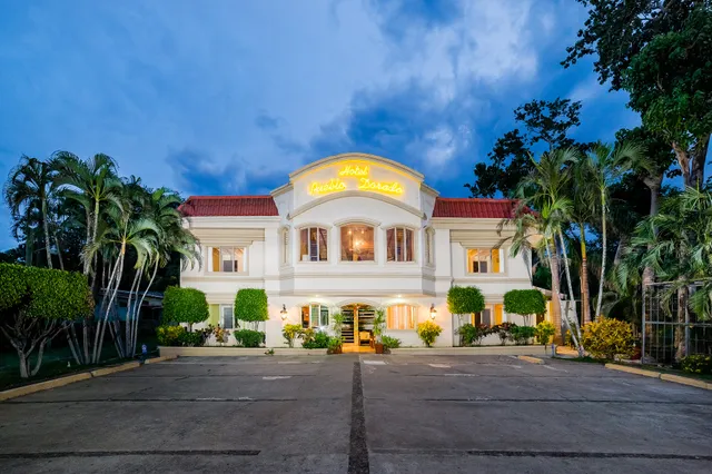 Pueblo Dorado Hotel