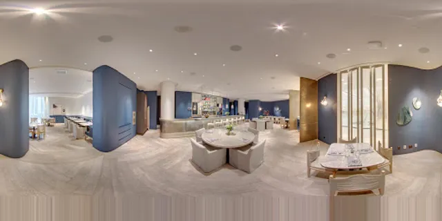 Holts Café | Contemporary Canadian Cuisine