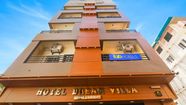 FabHotel Dream Palace