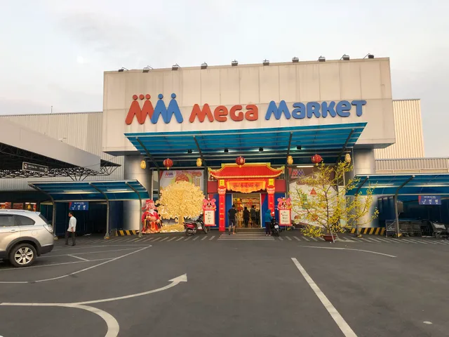 MM Mega Market Bình Phú