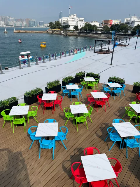 Harbour Fun Restaurant & Bar 灣仔維港餐廳