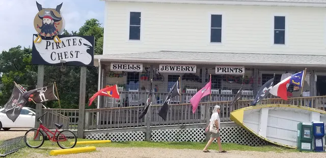Pirates Chest Gift Shop