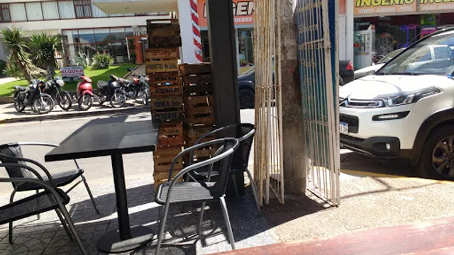 Restaurante Al buen tallarín