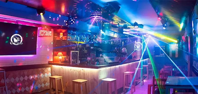 Bar El Cerro Karaoke Vitoria-Gasteiz