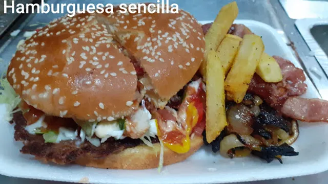 Hamburguesas y Hot dog Doña Bertha