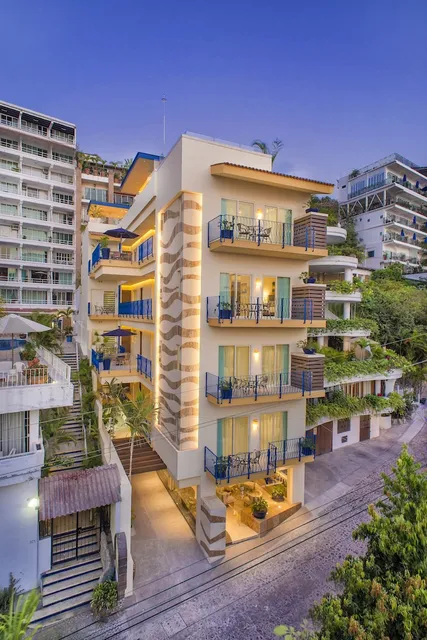 V Azul Vallarta - Luxury Vacation Rental