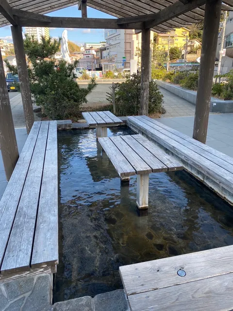 Yuzaki-hama Hiroba Ashiyu Foot Bath