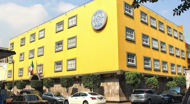 Hotel Mina