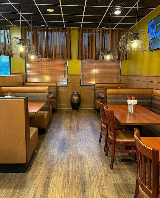 Xay’s Kitchen Laos & Thai Cuisine