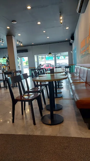 Maxx Coffee Ratulangi