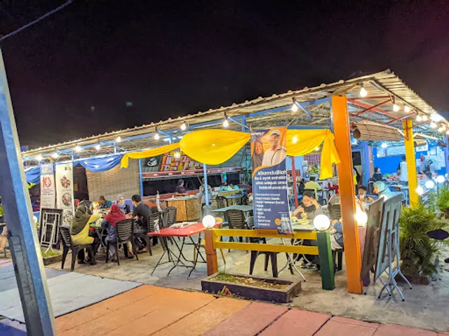 Capati Labu Sayong & Nasi Gulai Panas