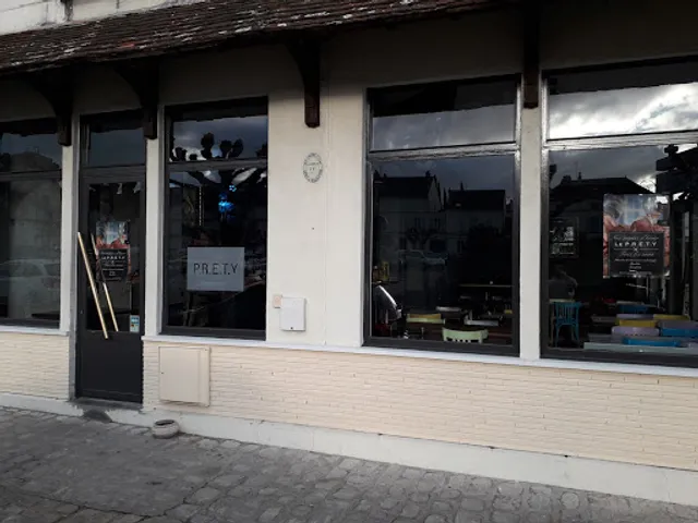 Le P.R.E.T.Y Bistrot Lounge