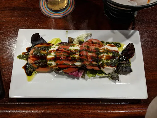 Lewis' Restaurant & Grille