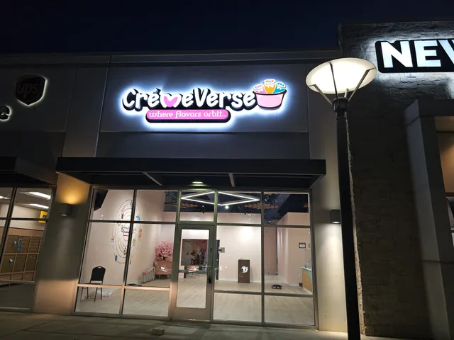 Cremeverse | Rolled Ice Cream, Faloodas, Milkshakes, Crepes, Bobas & Desserts in Irving