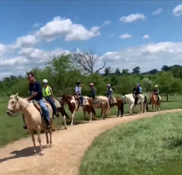 Horse Tours of Gettysburg Guided Horseback Tours