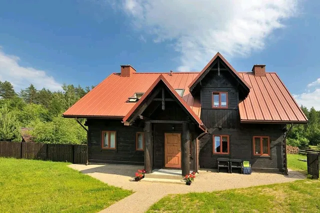 Mazury-dom Piasutno Łęg