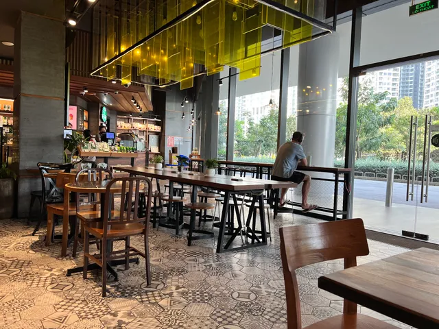 Phuc Long Coffee & Tea