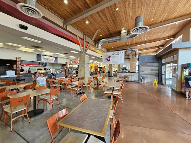 Round Rock Premium Outlet Food Court