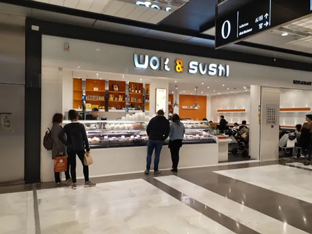 Wok & Sushi