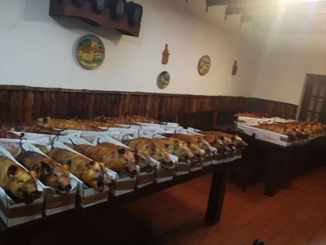 Restaurante Os Moços dos Leitões