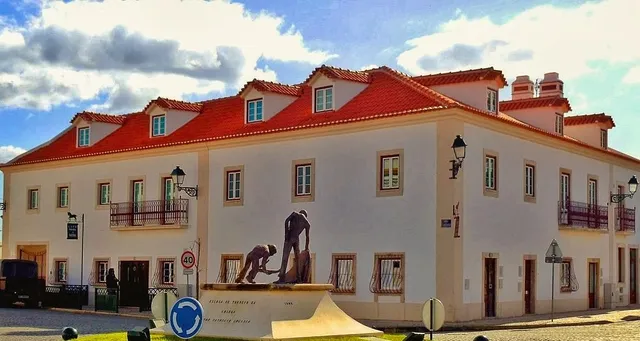 Casa do Largo - Golegã