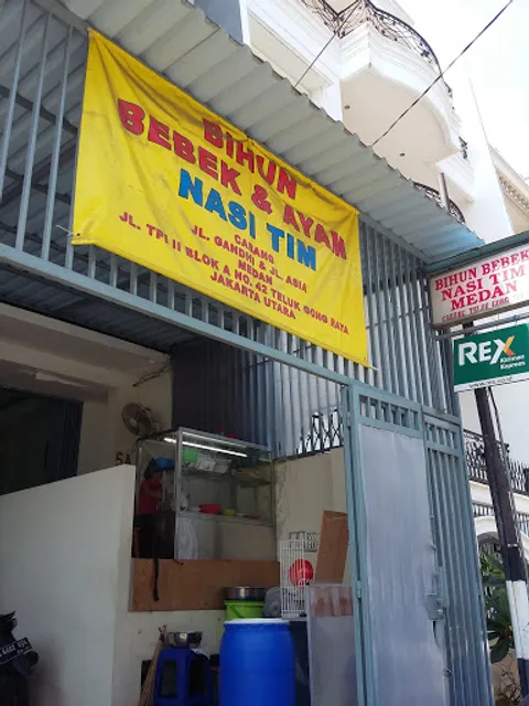 Bihun Bebek & Ayam Nasi Tim TPI