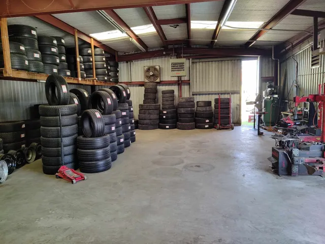 Smithville Tire