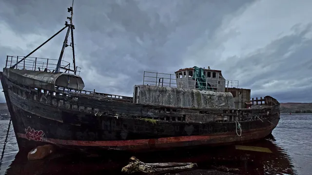 Caledonian Canal, Corpach