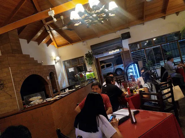 Pizzeria & Grill | Ópera