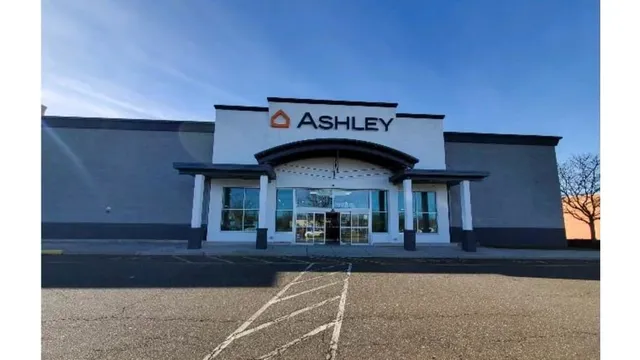 Ashley Store