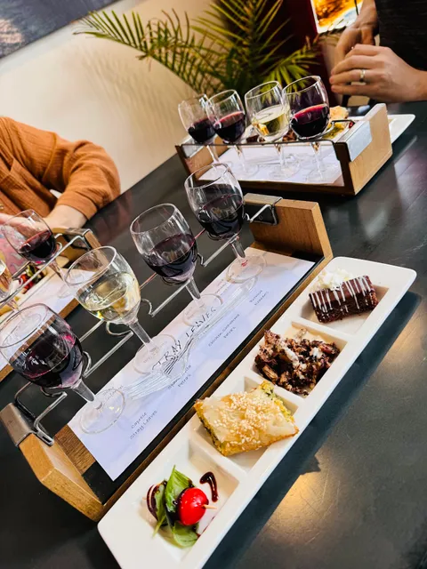 Stray Leaves Vineyard