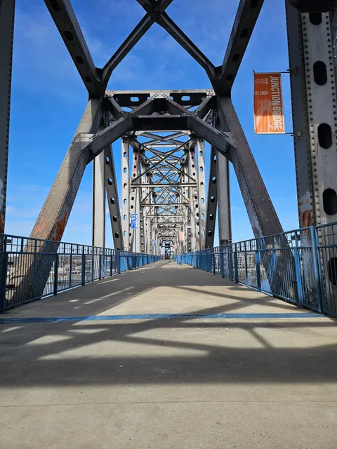 River Market Pavilions