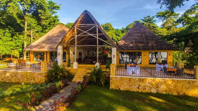 Brovad Sands Lodge Kalangala