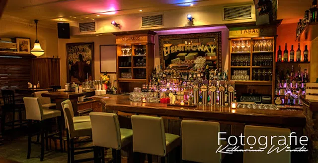 Hemingway Bar & Cocktail