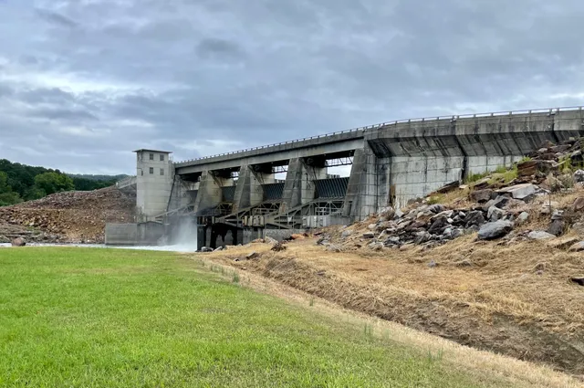 Carters Lake Re-Regulation Dam