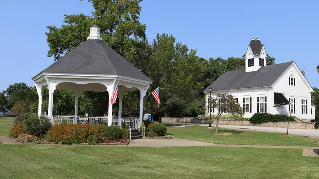Cahoon Memorial Park West