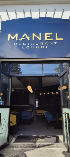 Manel Restaurant Lounge