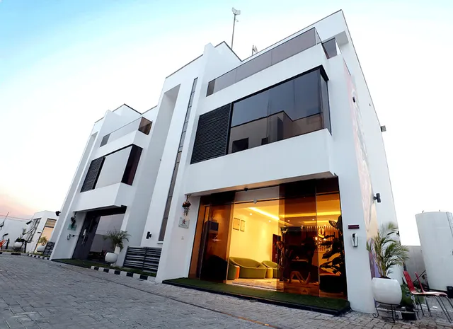 The Grandeur Hotel Victoria Island