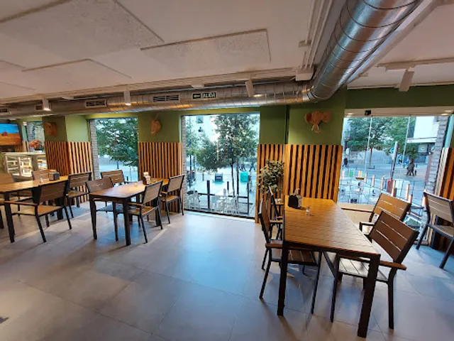 Restaurante Cafetería Nina