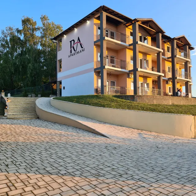 RA Apartmani