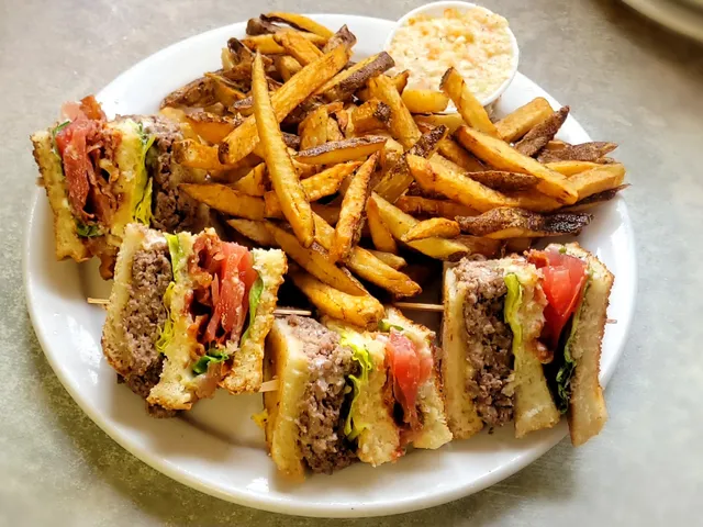 Fundy Line Restaurant