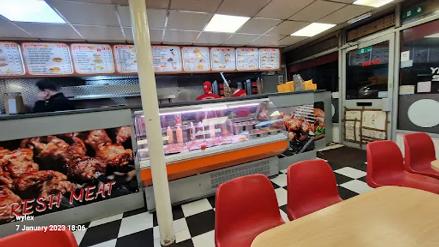 American Fried Chicken & Pizzas