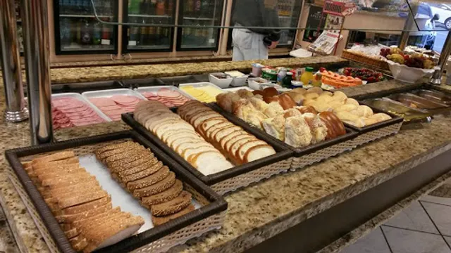 Panificadora e Confeitaria Dan Jean