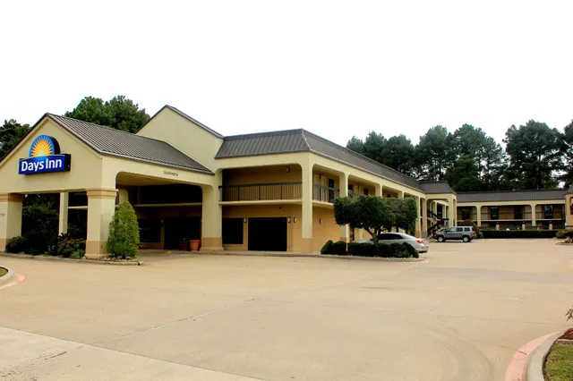 Days Inn by Wyndham Longview South