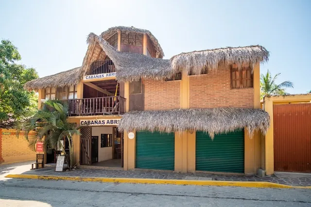 OYO Cabañas Abril, Mazunte